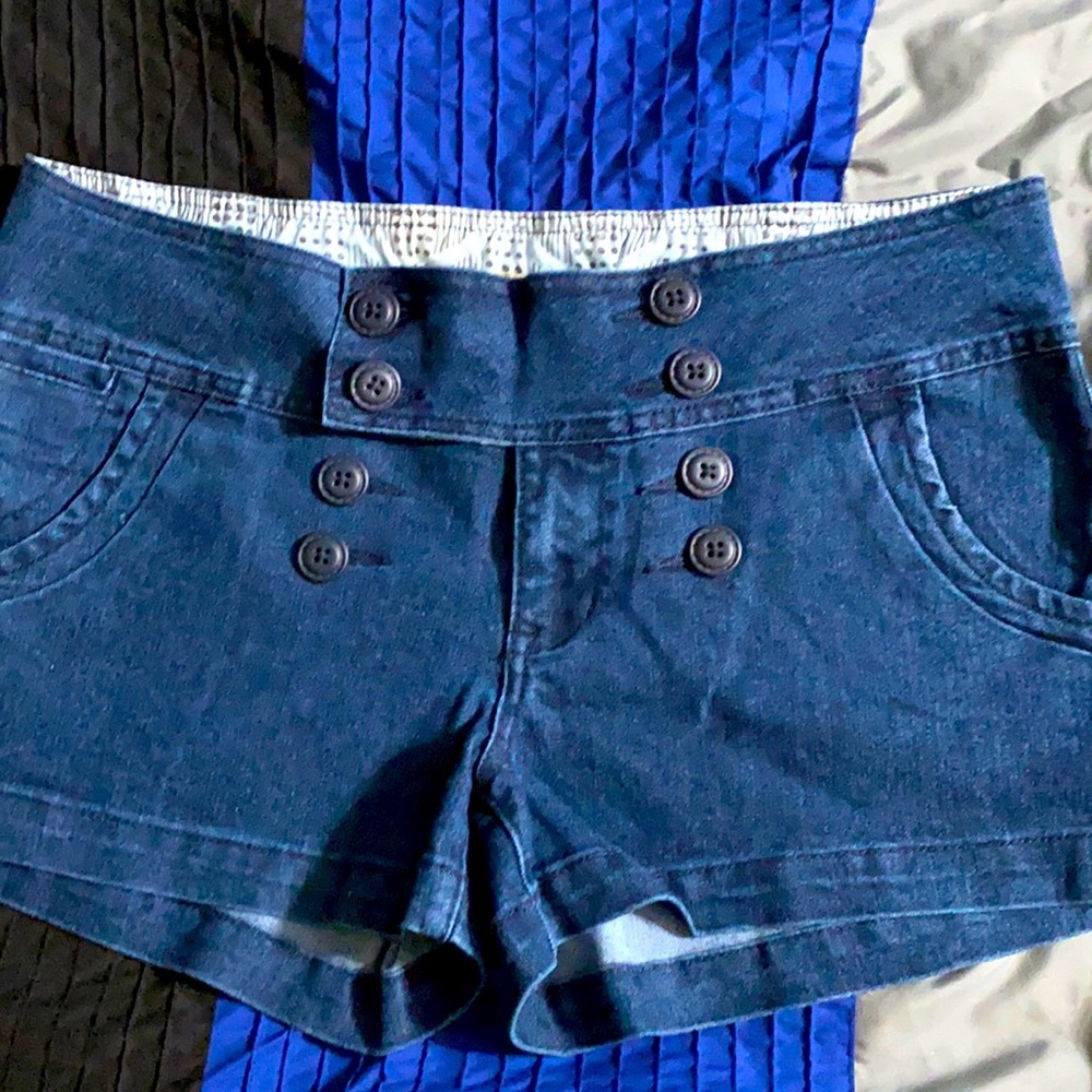 Perfect Jean Shorts